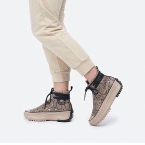 Converse Run Star Hike Zip Nomad Size 10 🤎🖤🎁